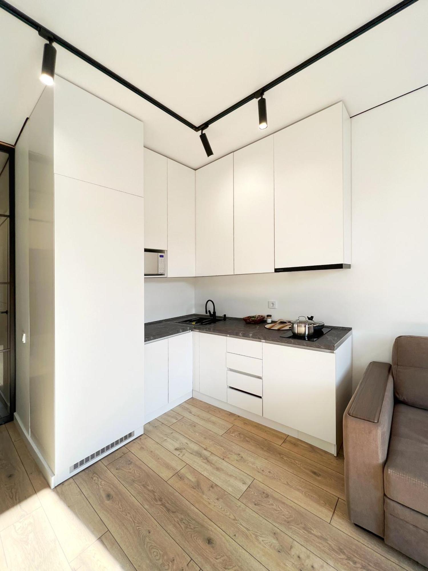 Apartment пять новых бизнес класса в жк R-house в 100 м от Mega Almaty